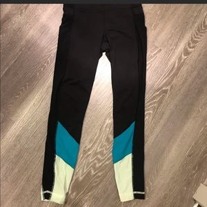 Lululemon yoga pants